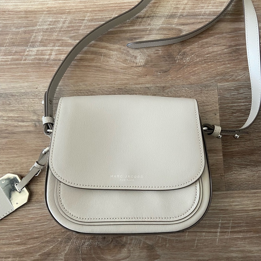 NWOT Marc Jacobs saddle bag